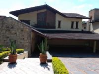 Casa no Condomínio Nova Higienópolis - Jandira - SP