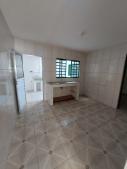 Casa individual de 03 cômodos para locação no Jd Líbano
