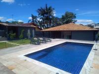 Casa no Outeiro de São Fernando - Barueri - SP