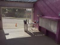 Casa no Pq. dos Camargos - Barueri - SP